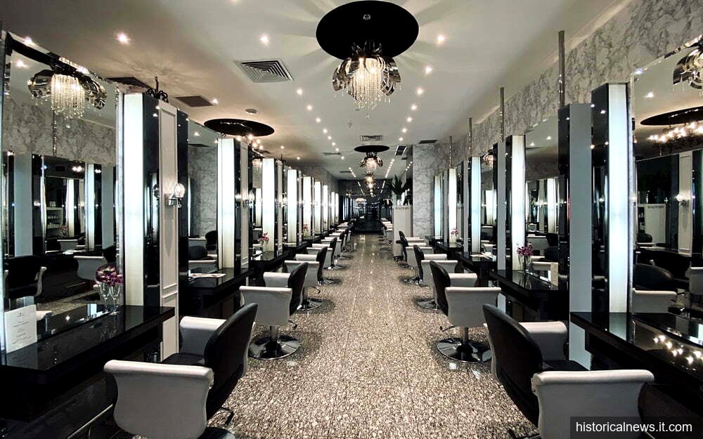 Discover the Best Hair Salons near You: Expert Reviews and Recommendations